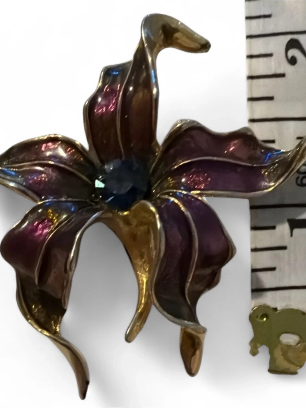 Vintage Gold Tone Lily Purple Enamel Brooch Rhinestone Flower Unmarked Pin
